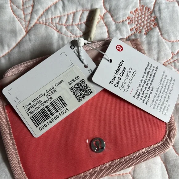 NWT Lululemon True ID Card Case - Picture 5 of 5